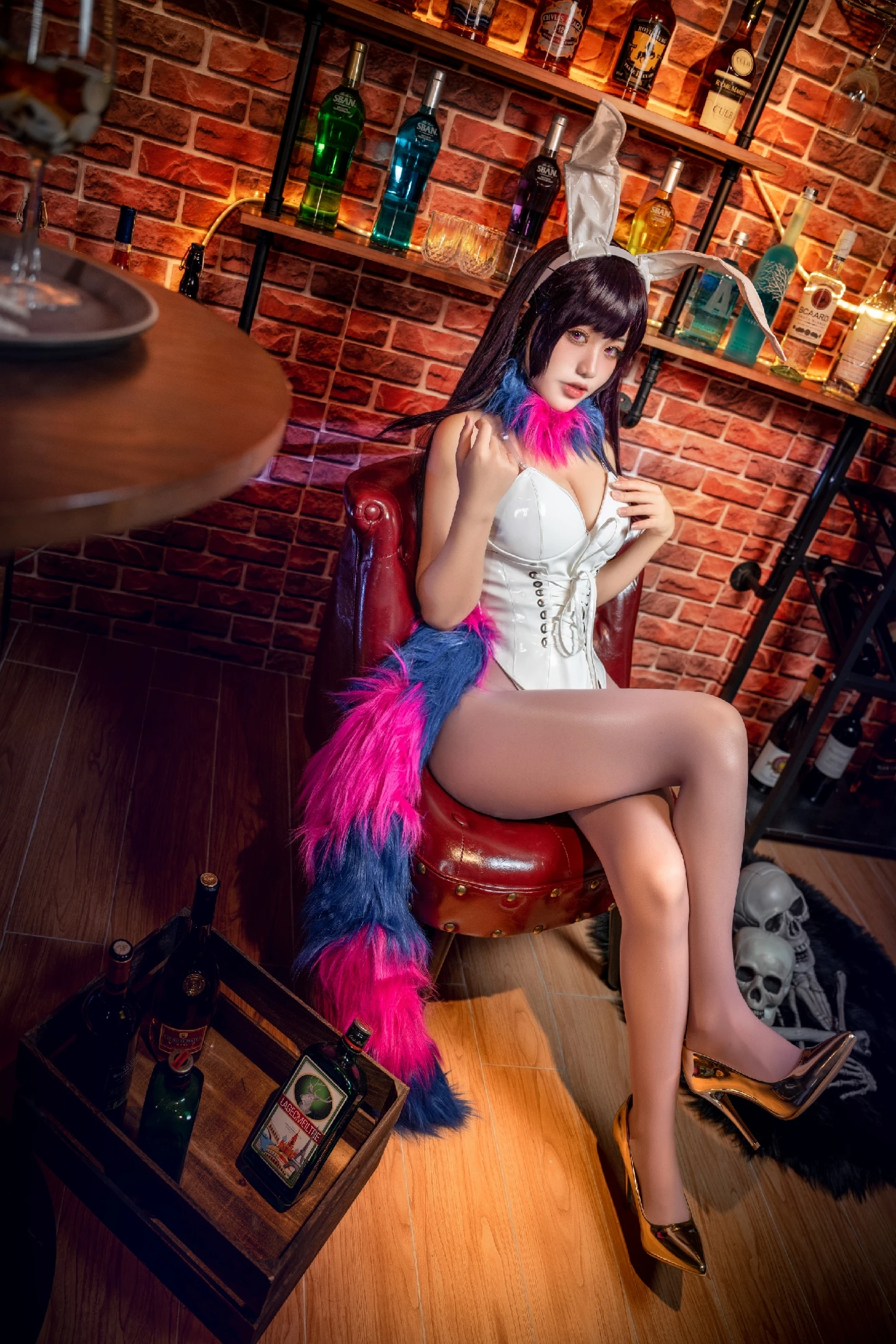 一笑芳香沁写真---恶魔姐姐-[30P-70MB]-2-1.webp